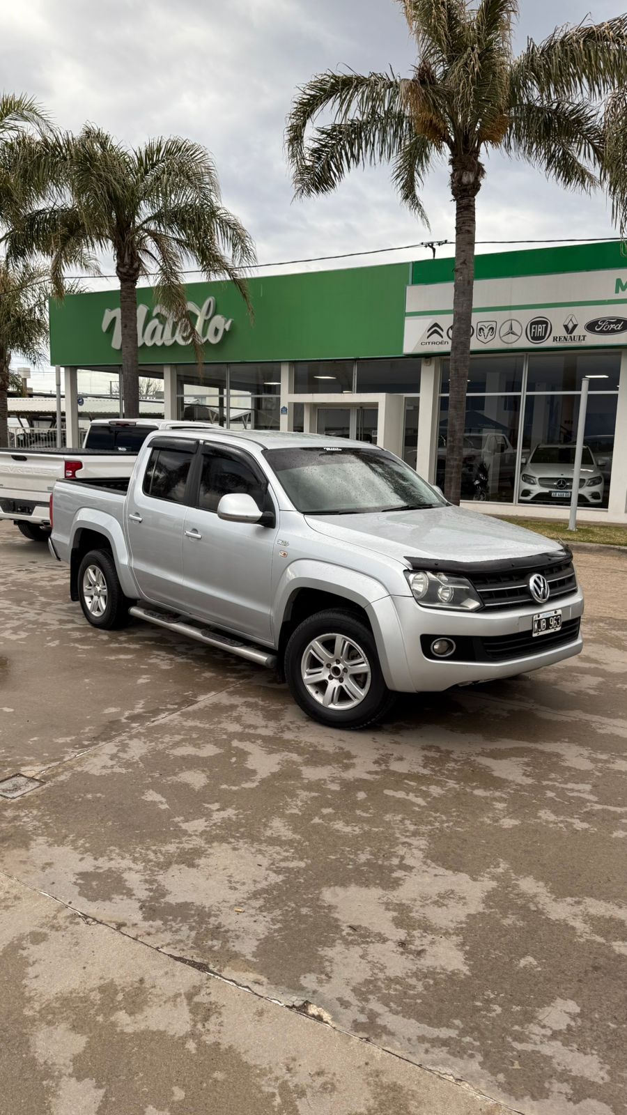 VOLKSWAGEN - AMAROK TDI 2.0 4X4 - MANUAL - 2011
